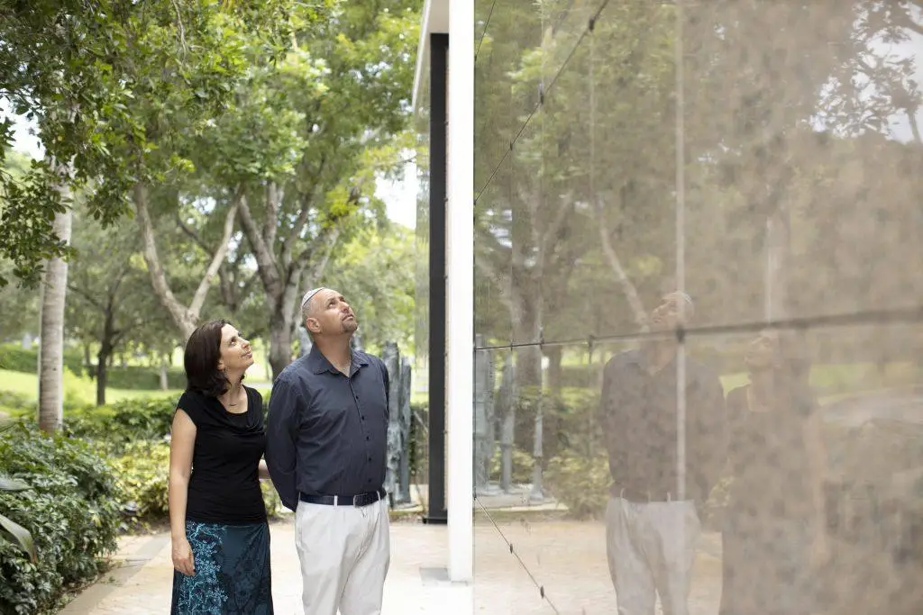 Couple visiting a loved one at the Beth El Mausoleum