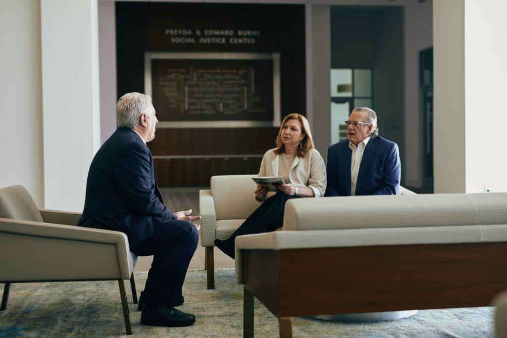 Couple meeting with the Beth El Mausoleum Director